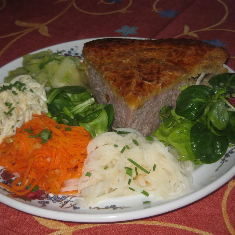 Restaurant traditionnel, repas marcaire à Metzeral à 5 minutes de Munster Haut-Rhin en Alsace 68 : Tourte